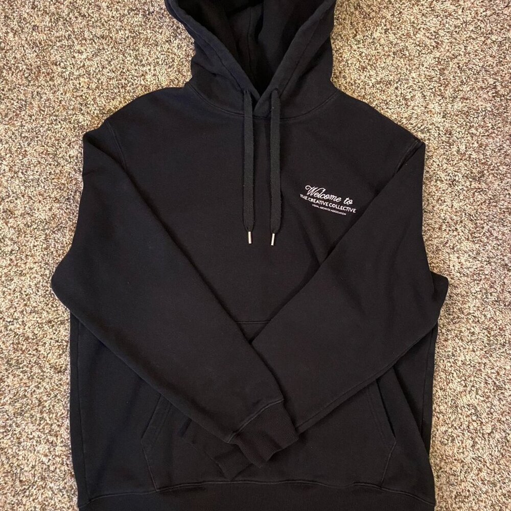 H&M Men's Black and White Hoodie
